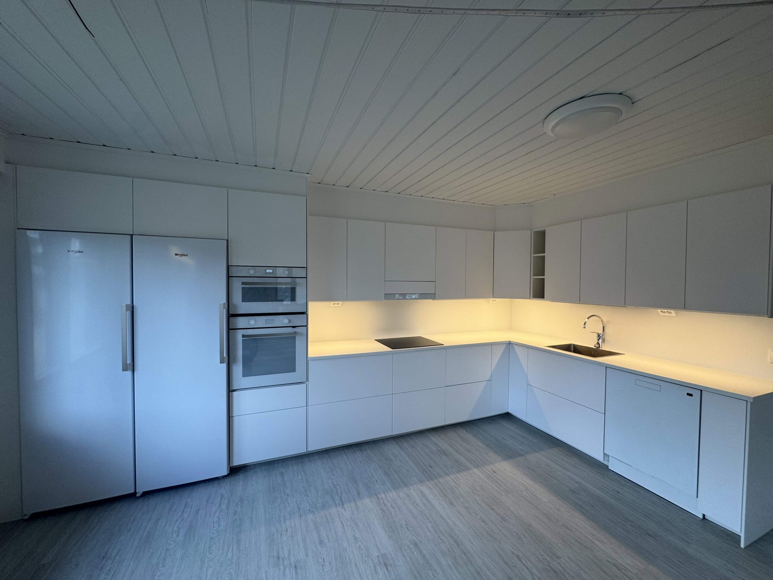 Avaran keittiön remontti.